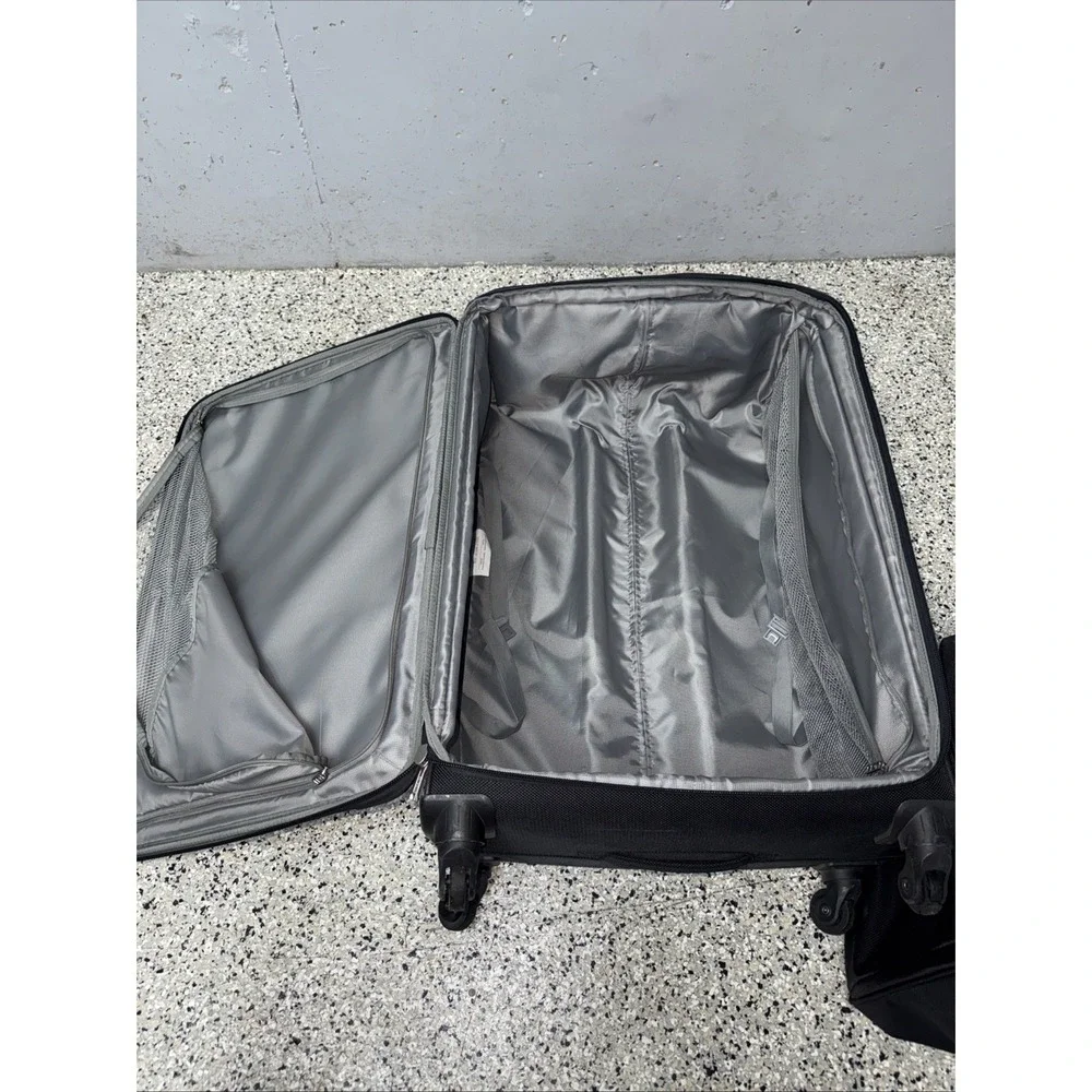 Samsonite 3 Piece Bundle Black Softside Spinner Expandable Carry On Check In 30